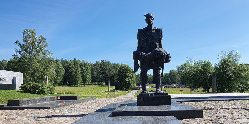22 marca 1943 roku Niemcy spacyfikowali Chatyń