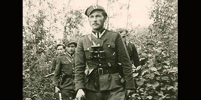 8 czerwca 1947 roku został zabity Władysław Nasierowski, sekretarz Komitetu Gminnego PPR w Sońsku