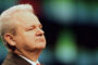 27 maja 1999 roku Międzynarodowy Trybunał Karny dla byłej Jugosławii postawił w stan oskarżenia o zbrodnie przeciwko ludzkości Slobodana Miloševicia