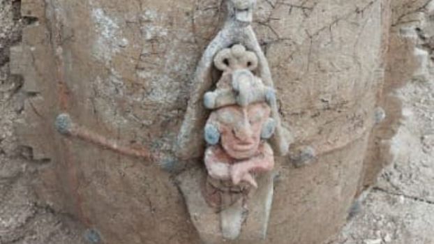 Urna z Tren Maya. Nowe odkrycie archeologów