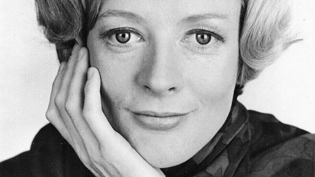 27 września 2024 zmarła aktorka Maggie Smith